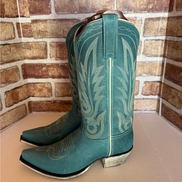 LIBERTY Black Teal Heeled Boots - Picture 4 of 8